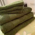 Апартаменты Vip On Makenzie