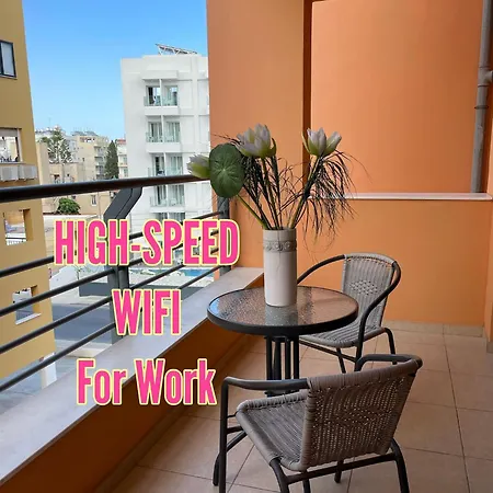 Apartment Vip On Makenzie