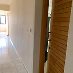 Vip On Makenzie Apartment